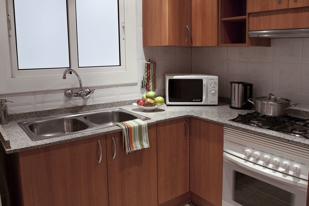 Apartamentos Turisticos Madanis L'Hospitalet de Llobregat Exteriér fotografie