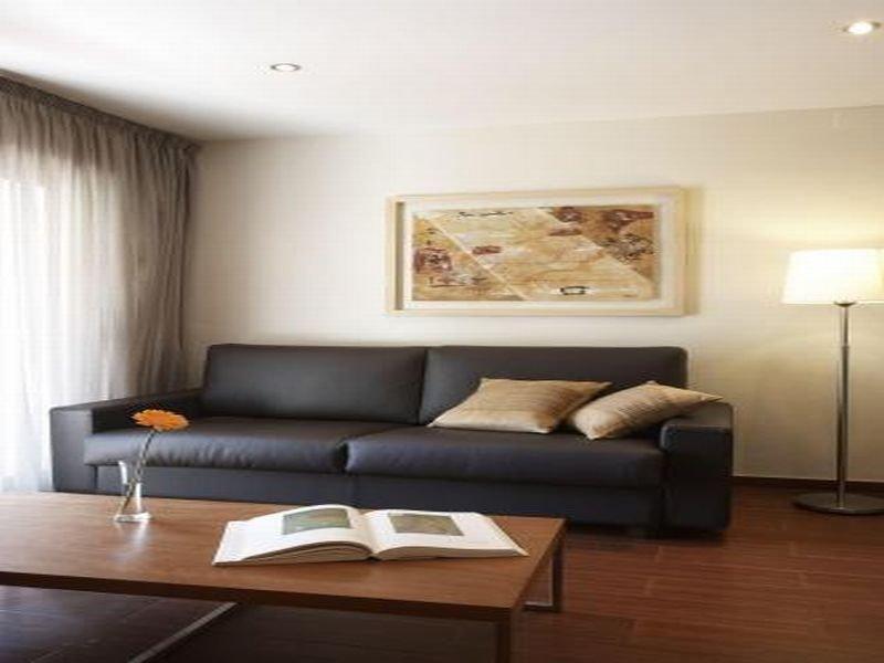 Apartamentos Turisticos Madanis L'Hospitalet de Llobregat Pokoj fotografie
